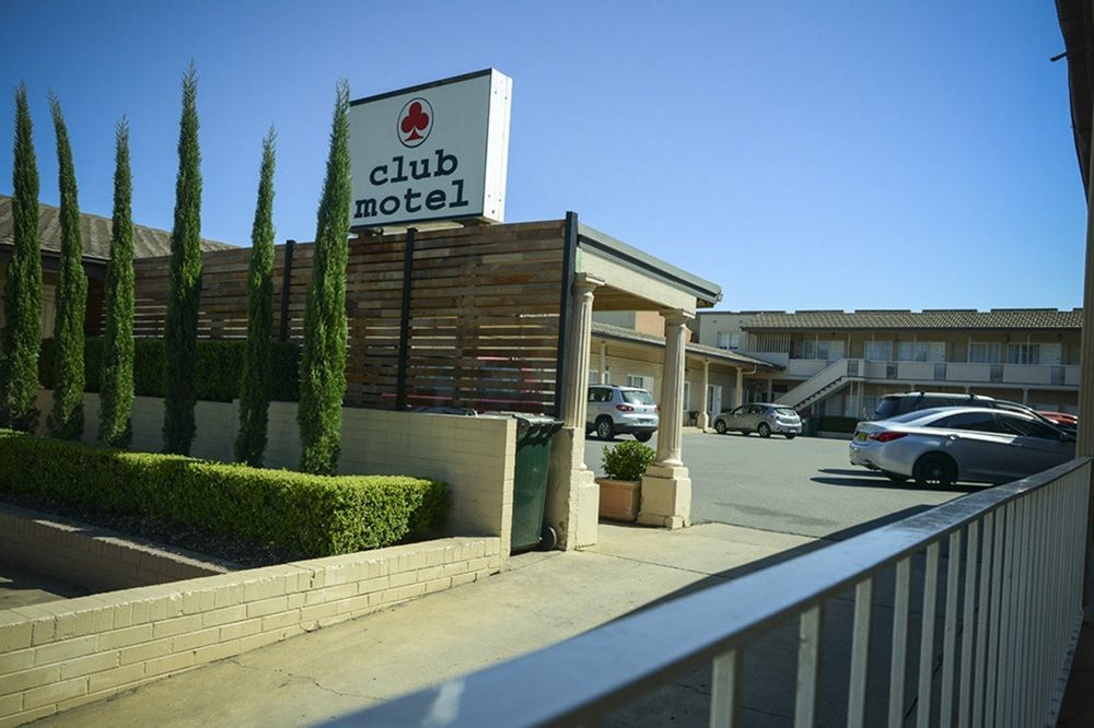 The Club Motel And Apartments Wagga Wagga Exterior photo