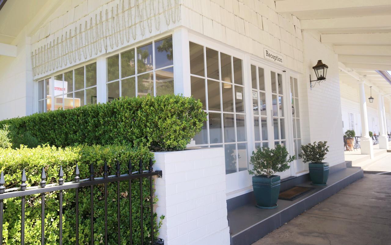 The Club Motel And Apartments Wagga Wagga Exterior photo