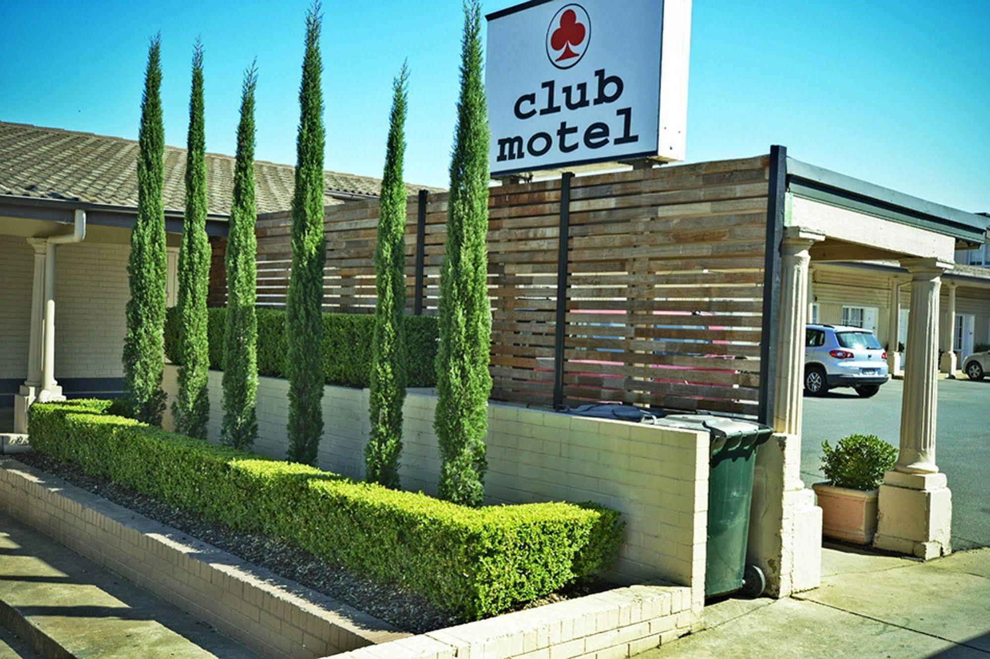 The Club Motel And Apartments Wagga Wagga Exterior photo